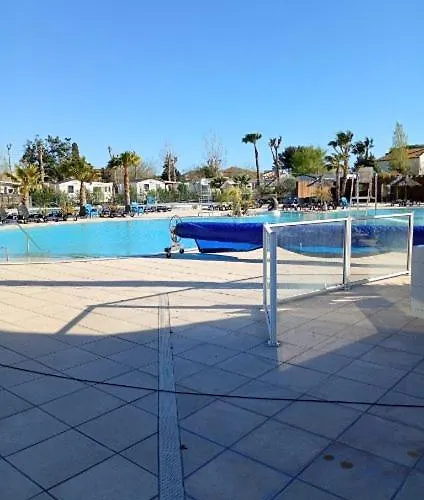 Campsite Mobile Serignan